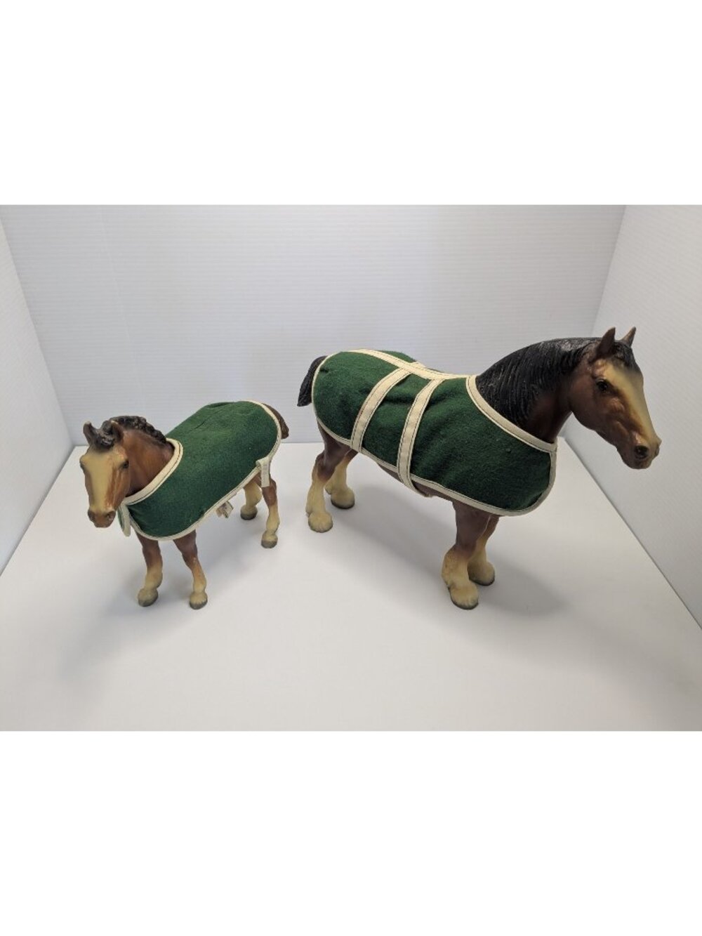 Vintage Breyer Horses Clydesdale Mare & Foal Set With Green Felt Blankets